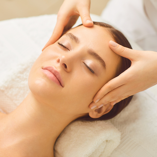 The Evoke face & Head Massage